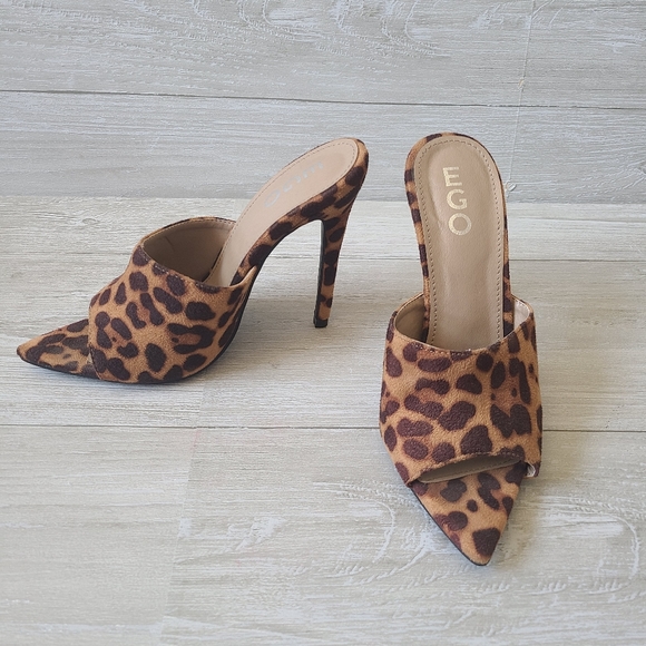 New EGO Leopard Print Pointy Toe Mules Sandals - Picture 7 of 7